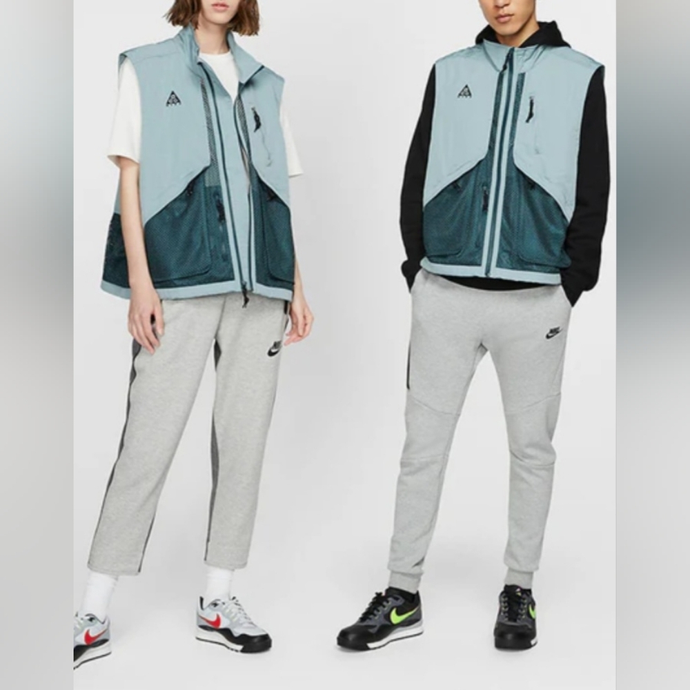 Nike ACG Gilet Vest Aviator Grey Deep Jungle.